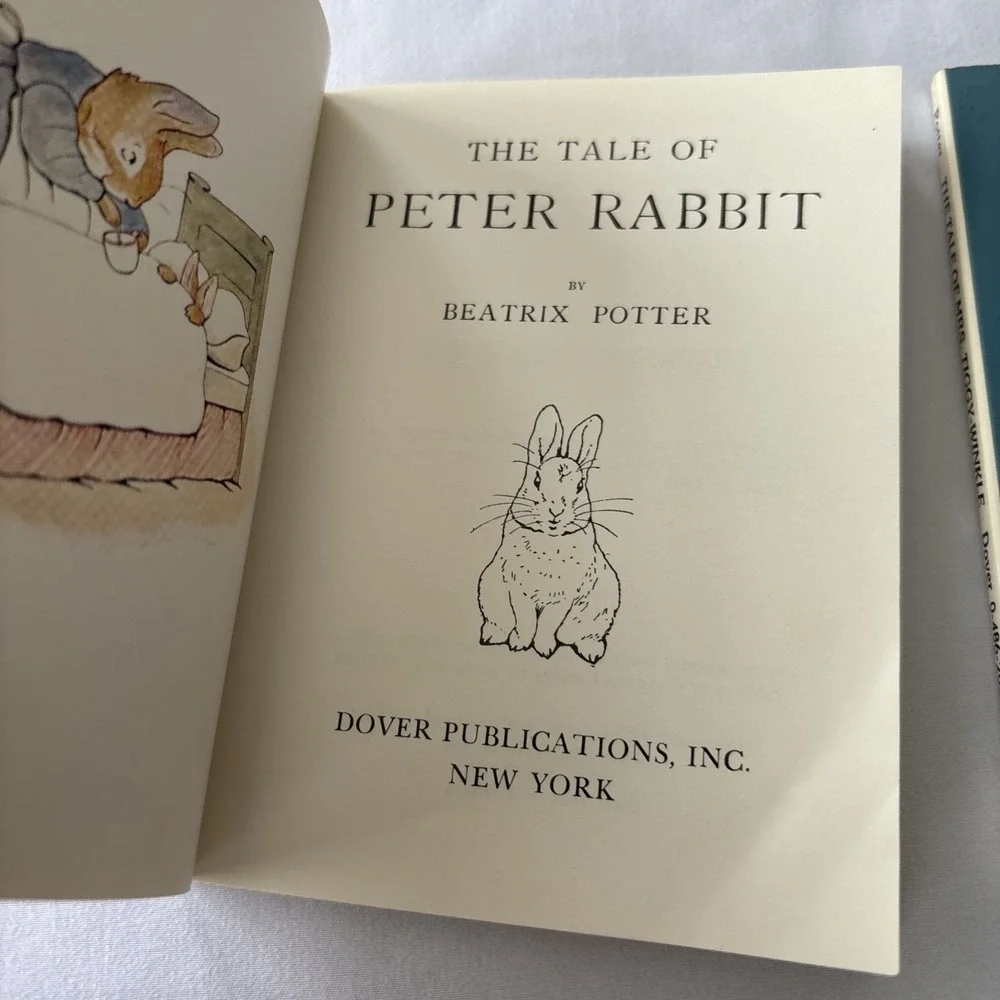 Vintage The Tale of Peter Rabbit & The Tale Of‎ Mrs. Tiggy Winkle Beatrix Potter